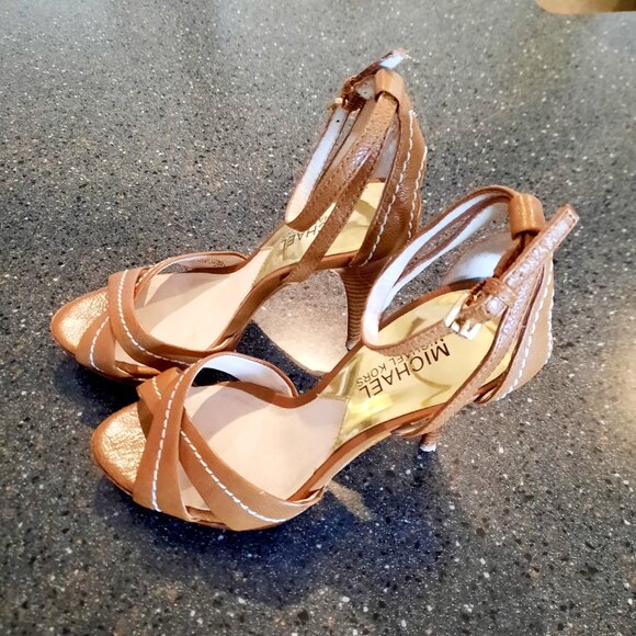 Great Condition Michael Kors Cognac Leather Platform Stilettos, Size 6M - Picture 5 of 9